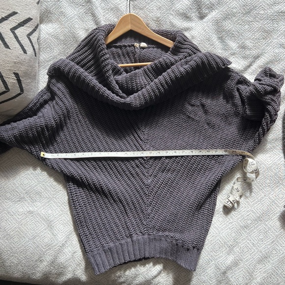 Anthropologie Moth Purple-Grey Oversize Cowl Neck Dolman Sweater Size Small - Picture 12 of 12